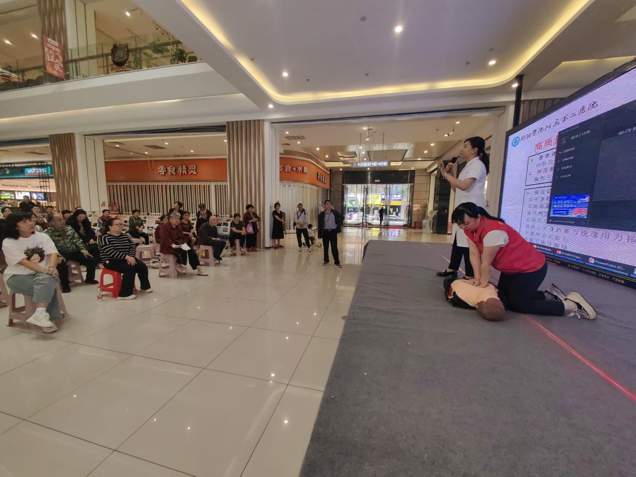 邵阳市国动办开展“5.12”防灾减灾宣传活动(图1)