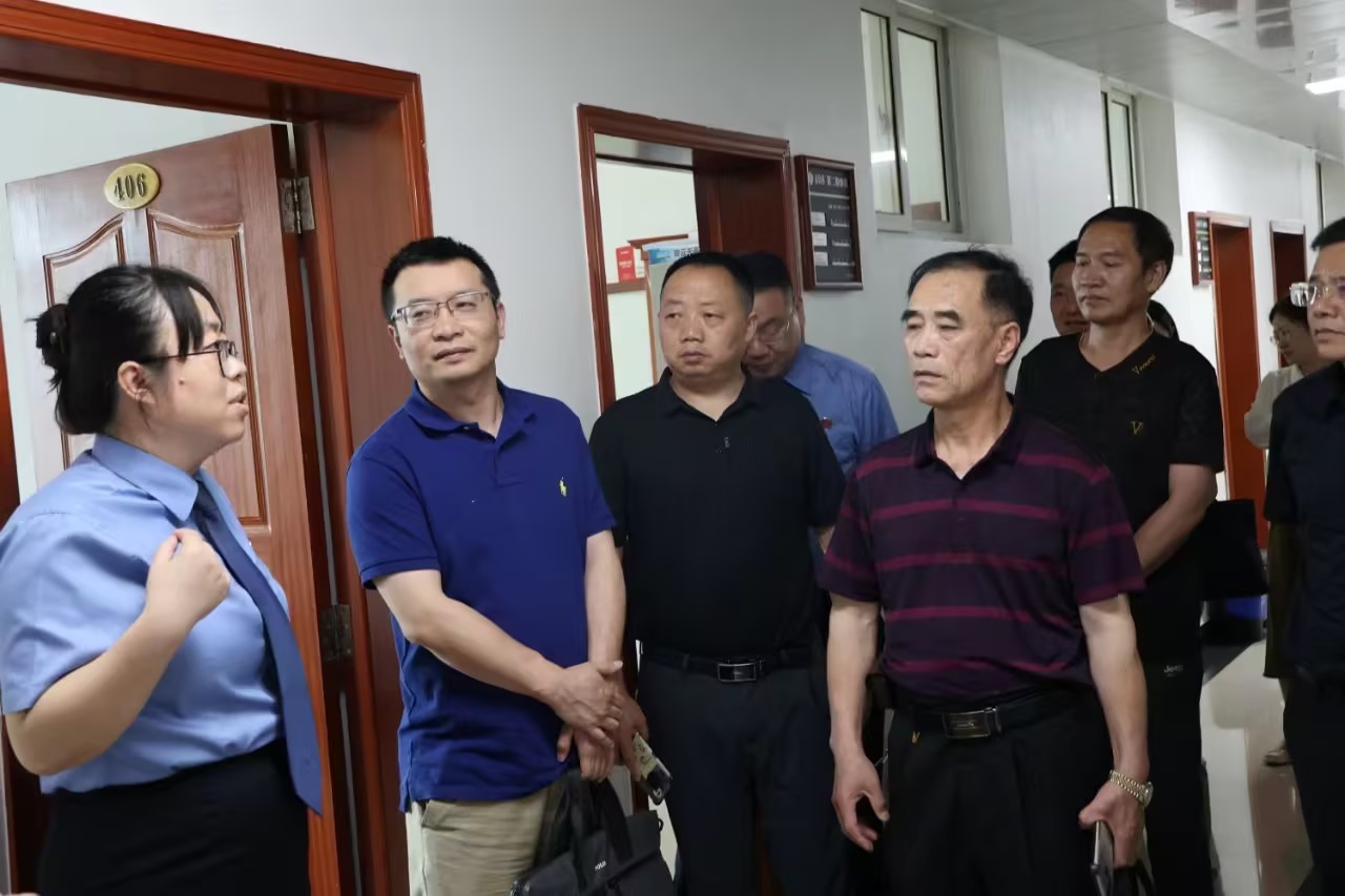 零距离问需企业 助力高质量发展  ——大祥区检察院、区工商联联合开展“法治护航·问需企业”调研座谈会(图1)