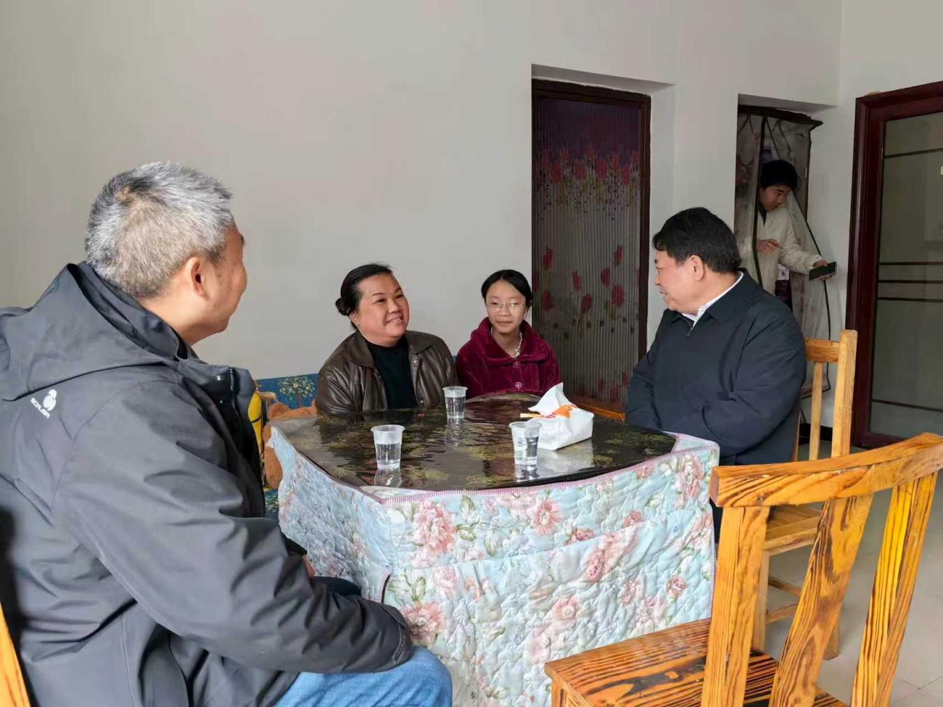 王俊开展春节前走访慰问活动