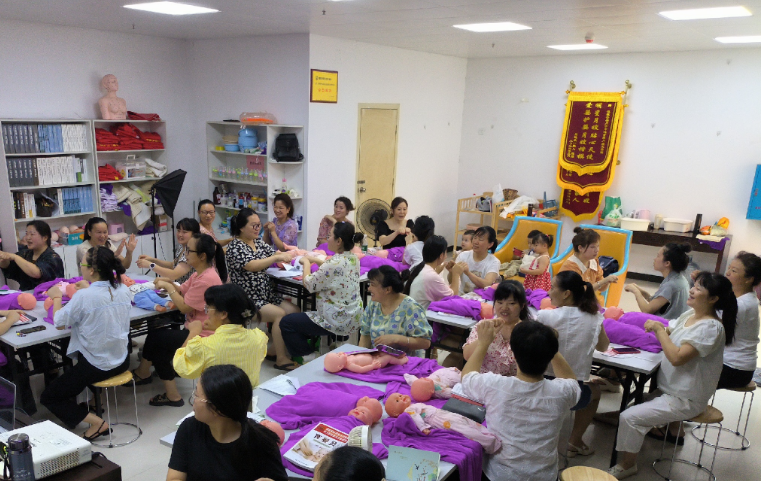 大祥区抓实职业技能培训 实用技能拓宽群众就业增收路